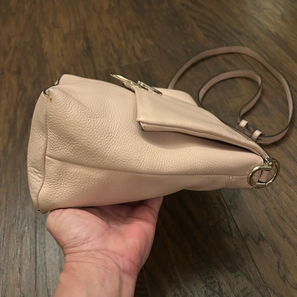 Vince Camuto Chic Plum Flap Snap Leather Crossbody Bag in Cameo Rose - Picture 5 of 12